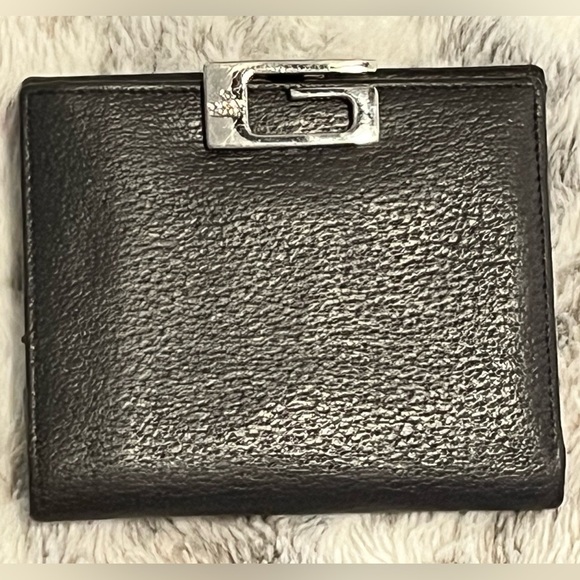 Gucci Vintage Leather Compact Wallet - Picture 2 of 13